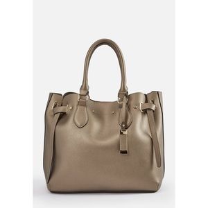 ⬇️ NWT JustFab Evan Satchel